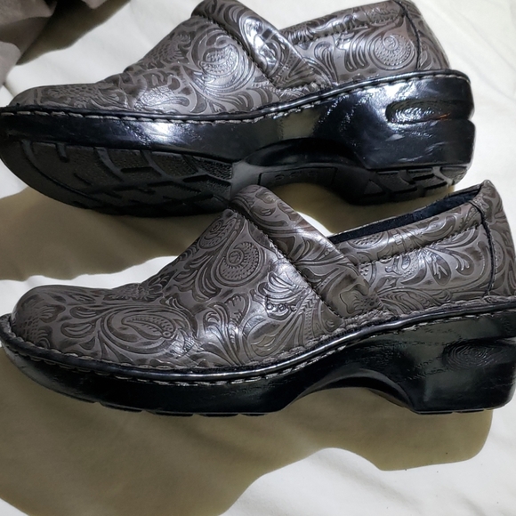 B.O.C. PEGGY Women's Clogs - Picture 3 of 8